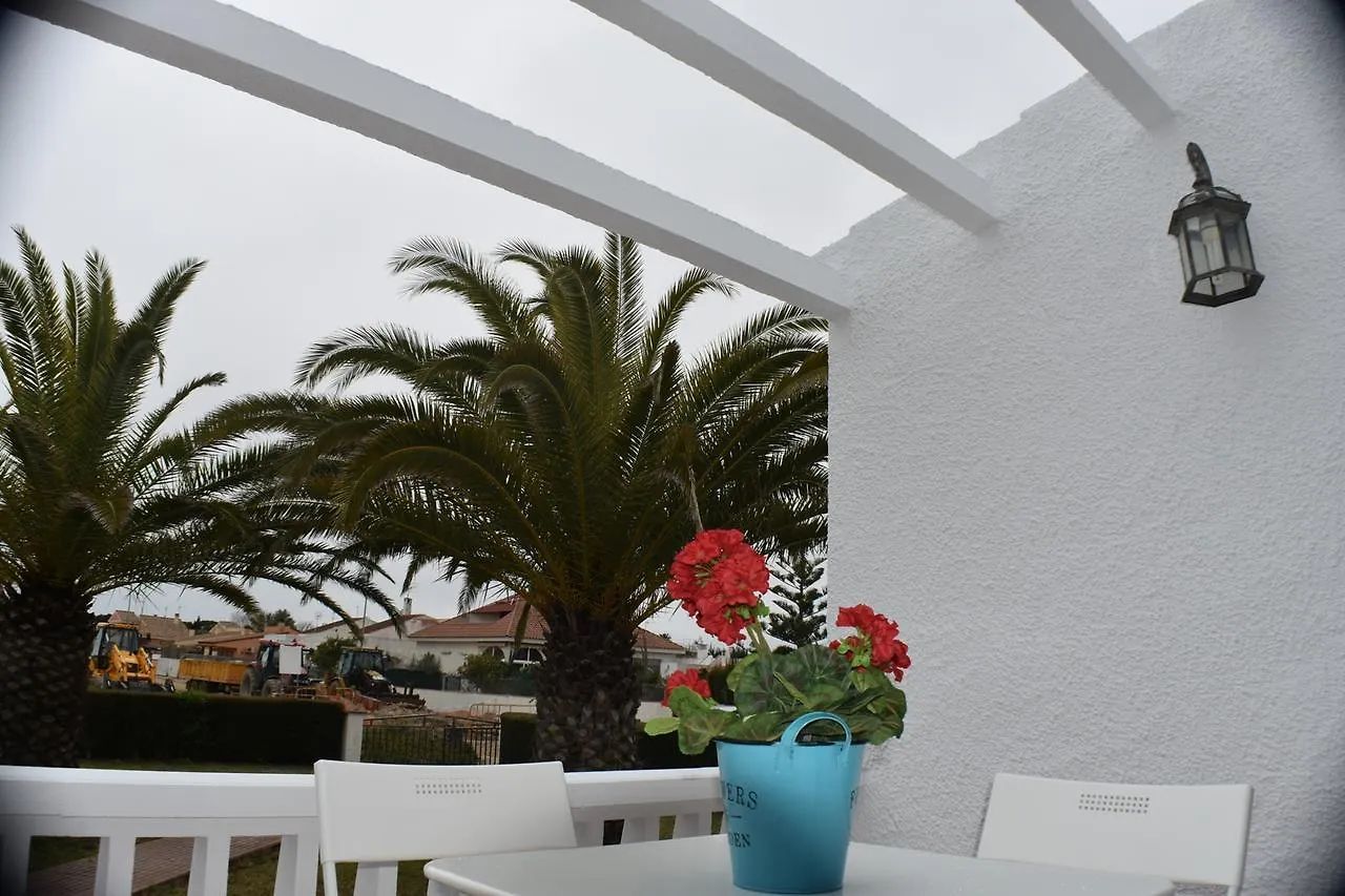Apartment Apartament Virginia Deltebre Spain